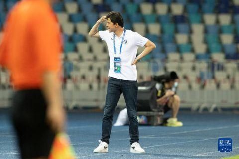 大乳喷奶水www免费视频