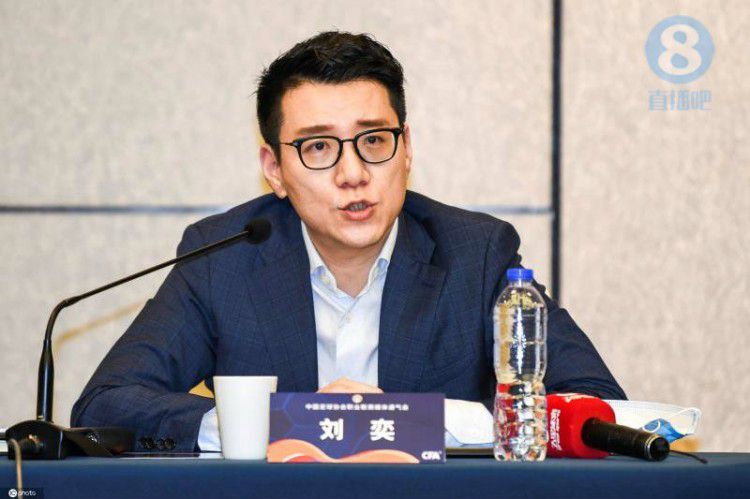 舔美女尿口网站